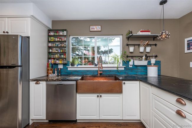 704 5 Th St, House other with 4 bedrooms, 4 bathrooms and 4 parking in Golden CO | Image 16