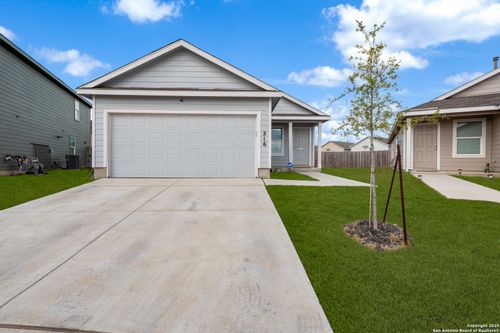 216 Sosie St, Marion, TX, 78124-1030 | Card Image