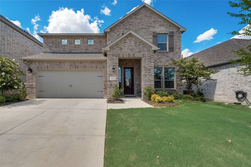 2823 Silverleaf Dr, Lantana, TX, 76226-5557 | Card Image