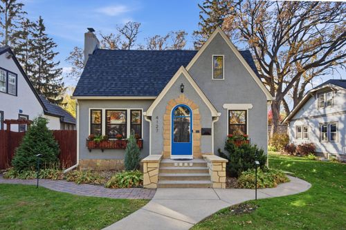4127 Washburn Ave N, Minneapolis, MN, 55412-1529 | Card Image