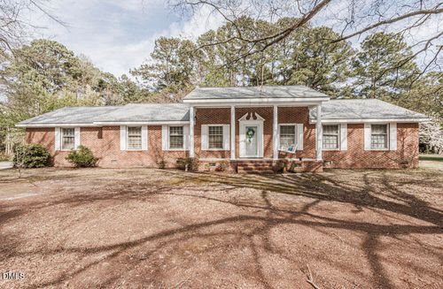 3685 Shenandoah Rd, Rocky Mount, NC, 27803-5322 | Card Image