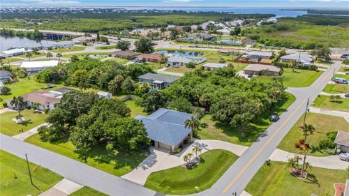 131 Spring Lake Blvd Nw, PORT CHARLOTTE, FL, 33952-7843 | Card Image