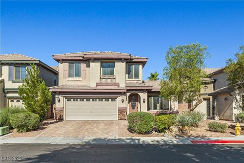 8220 Chimney Bluffs St, North Las Vegas, NV, 89085-4412 | Card Image