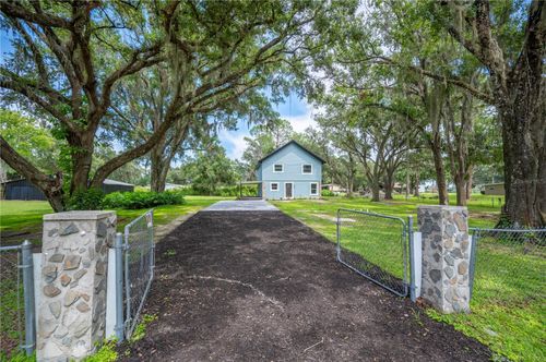 4215 Glenoak Dr N, LAKELAND, FL, 33810-5453 | Card Image