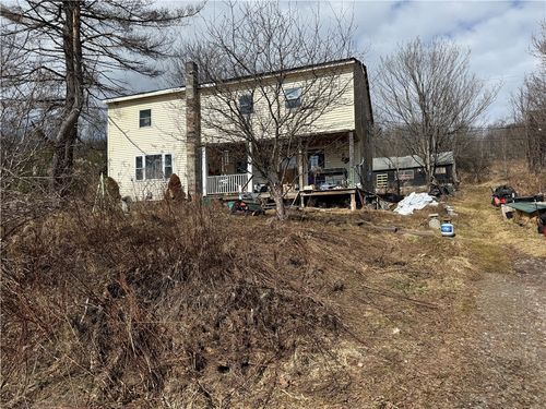 386 High Bridge Rd, Mount Upton, NY, 13809-4186 | Card Image