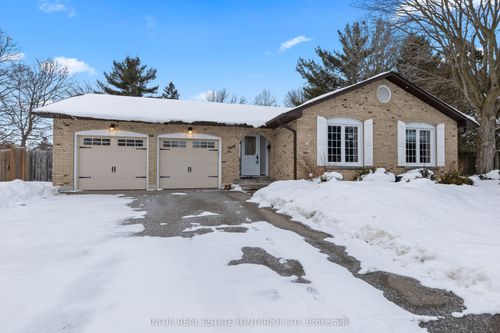 30 Stoney Crt, Tillsonburg, ON, N4G4R7 | Card Image
