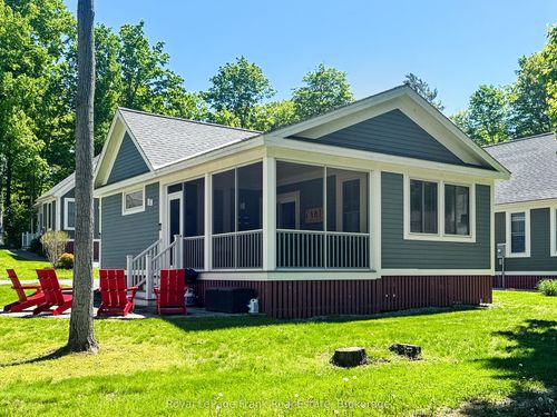 215-5 Hollow Lane, Prince Edward County, ON, K0K1P0 | Card Image