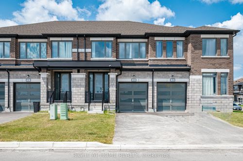 68 Corley St, Lindsay, ON, K9V6A1 | Card Image