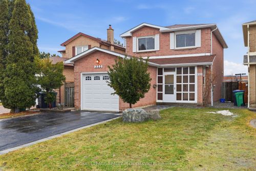 222 Winfield Terr, Mississauga, ON, L5R1L2 | Card Image