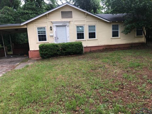 402 W Pine St, Overton, TX, 75684-1268 | Card Image