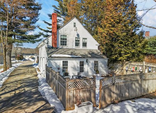 a-93 Main Street, Kennebunk, ME, 04043 | Card Image