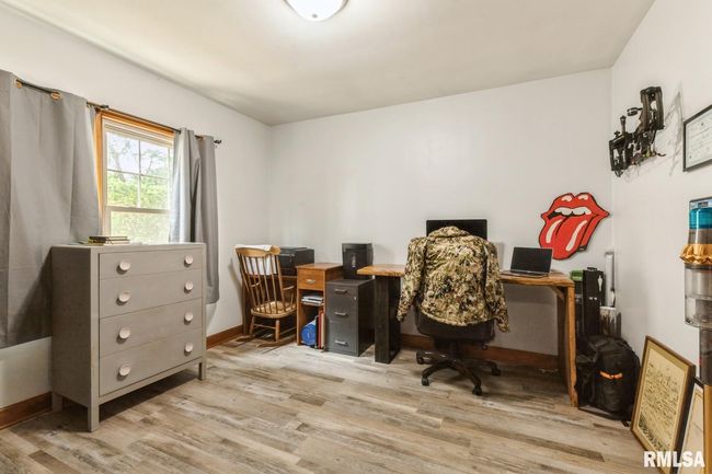 2220 Warren St, House other with 2 bedrooms, 1 bathrooms and null parking in Davenport IA | Image 16
