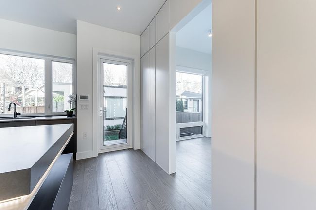 3941 W 24th Ave, House other with 4 bedrooms, 6 bathrooms and 3 parking in Vancouver BC | Image 13