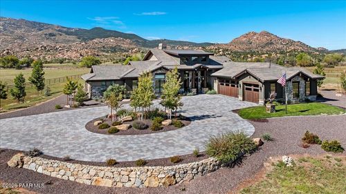 8700 N Callahan Rd, Prescott, AZ, 86305-9064 | Card Image