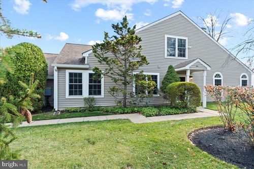 501 Potters Ct, HOLLAND, PA, 18966-5507 | Card Image