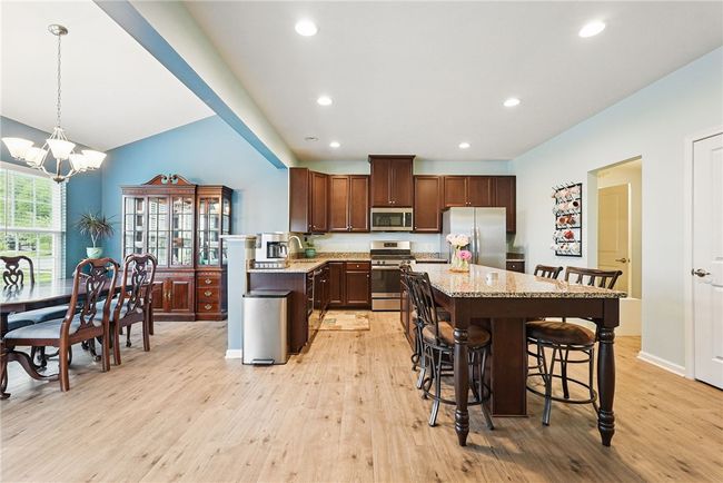 407 Isabella Ct, House other with 4 bedrooms, 3 bathrooms and 2 parking in Zelienople PA | Image 17