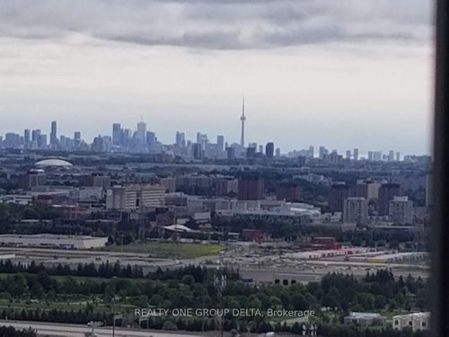 4002-898 W Portage Master Bedrm Parkway W, Vaughan, ON, L4K3Y8 | Card Image