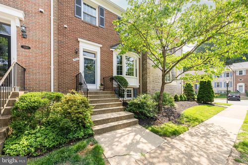 9312 Silver Mill Pl, FAIRFAX, VA, 22031-1932 | Card Image