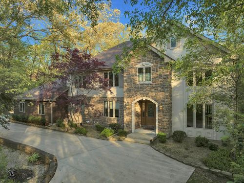 2005 S Hieland Rd, Saint Anne, IL, 60964-5320 | Card Image