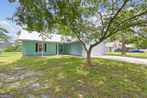 107 Buntin St, Woodbine, GA, 31569-4315 | Card Image