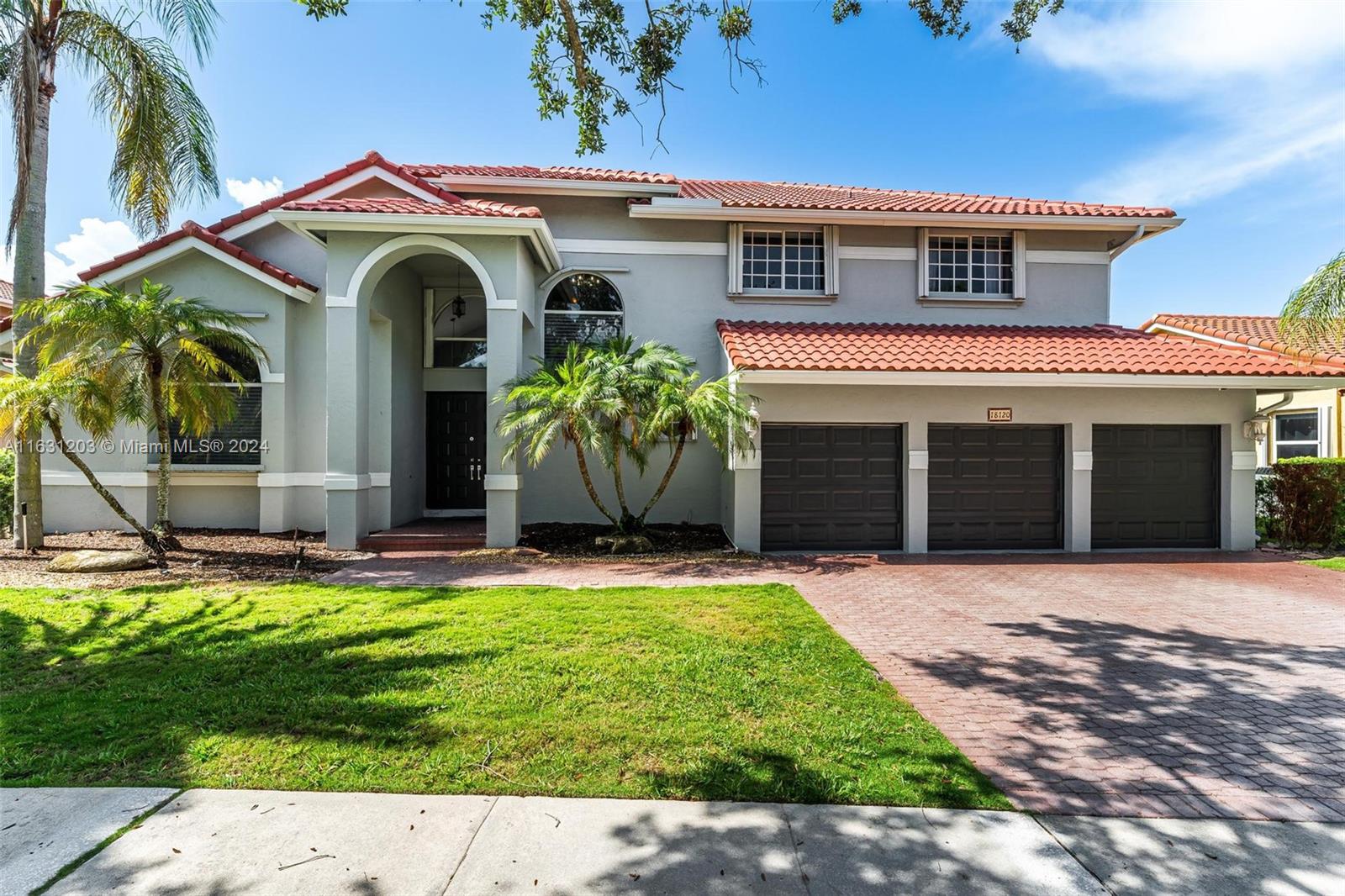 16th St, Pembroke Pines, FL 33029