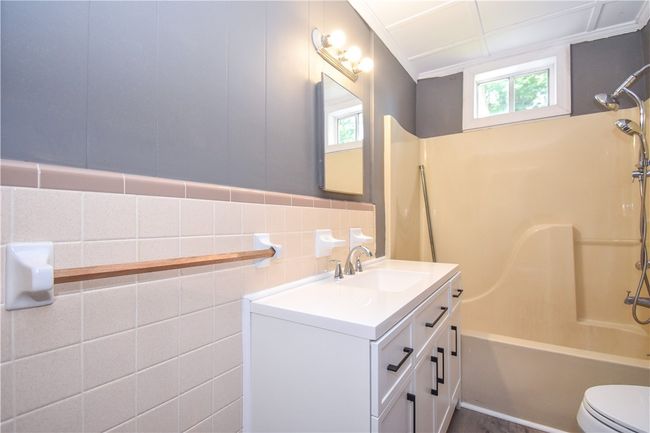 2087 Trussell Rd, Home with 3 bedrooms, 2 bathrooms and null parking in Alexander City AL | Image 36