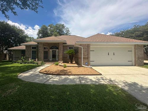 10111 Bristol Park Rd, Cantonment, FL, 32533-6645 | Card Image