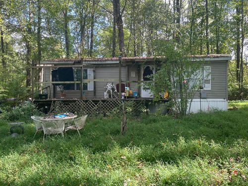 121 Lee Ln, Murphysboro, IL, 62966-6445 | Card Image