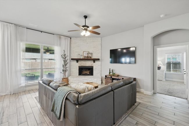 4821 Windfern Way, House other with 4 bedrooms, 3 bathrooms and null parking in Midlothian TX | Image 10