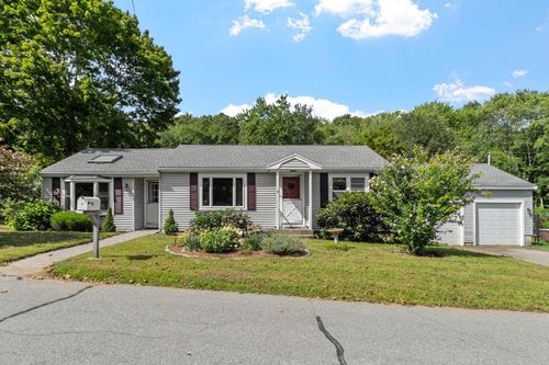 8 Story Acres Rd, Essex, MA, 01929 | Card Image