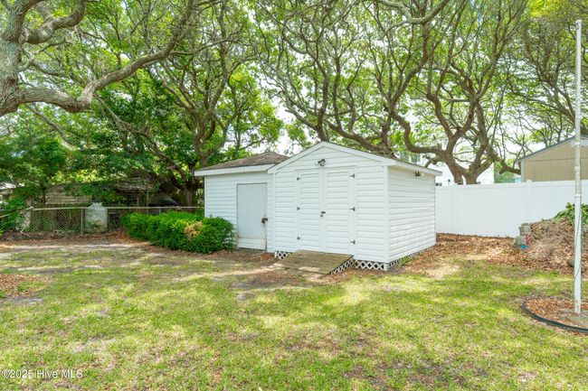 1057 Salter Path Rd, House other with 2 bedrooms, 2 bathrooms and null parking in Salter Path NC | Image 45