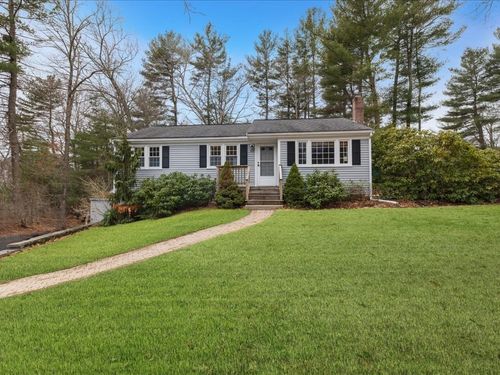 605 East St, Bridgewater, MA, 02324-2000 | Card Image