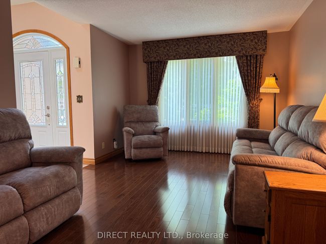 25 Dungannon Dr, House other with 3 bedrooms, 3 bathrooms and 4 parking in Belleville ON | Image 13