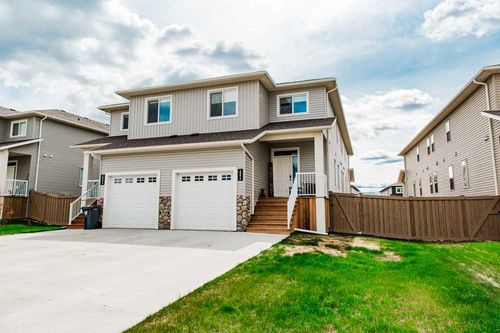 10301A 149 Ave, Grande Prairie, AB, T8X0R8 | Card Image