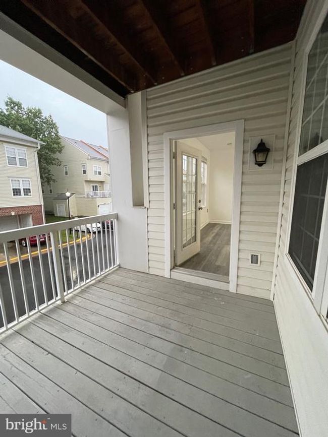 UNIT-202 - 42480 Rockrose Sq, Condo with 3 bedrooms, 2 bathrooms and null parking in BRAMBLETON VA | Image 27