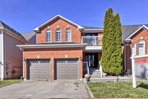 46 Silverstone Cres, Keswick, ON, L4P4A4 | Card Image