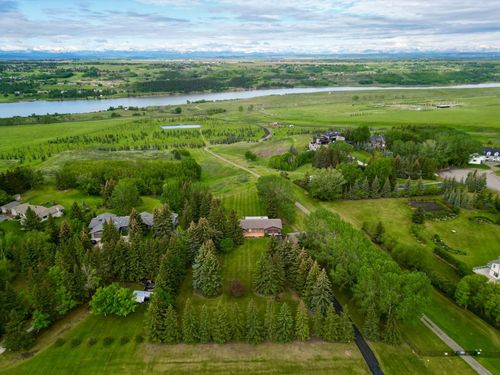 119 Bearspaw Village Cres, Calgary, AB, T3L2P2 | Card Image
