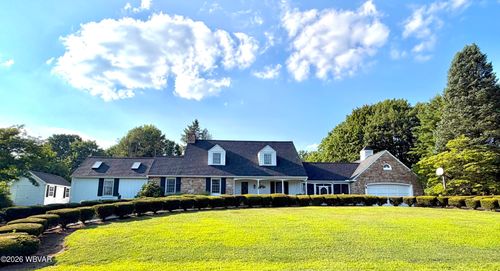 908 Hillcrest Ln, Lewisburg, PA, 17837-6600 | Card Image