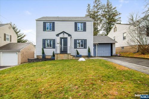 12 Nutwold Ave, West Orange, NJ, 07052-5019 | Card Image