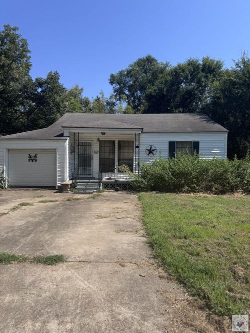 809 Manila, Wake Village, TX, 75501 | Card Image