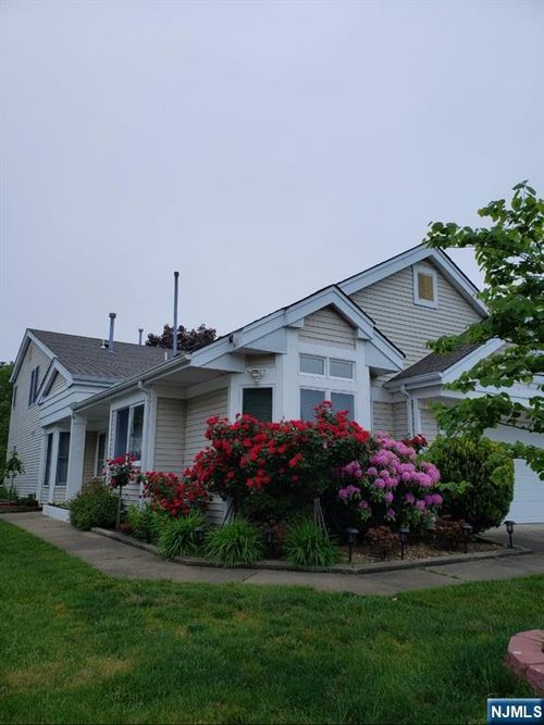 2393 Coral Leaf Rd, Toms River, NJ, 08755-1801 | Card Image