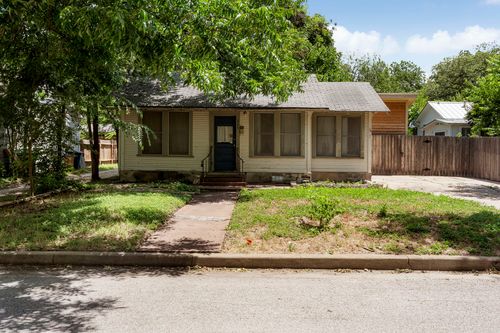 304 W 42nd St, Austin, TX, 78751-4205 | Card Image