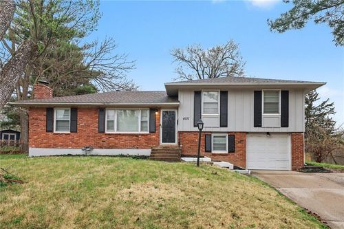4937 Overton Ave, Kansas City, MO, 64133-1822 | Card Image