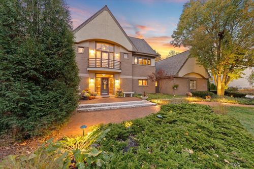 1319 Creekside Court, Grafton, WI, 53024 | Card Image