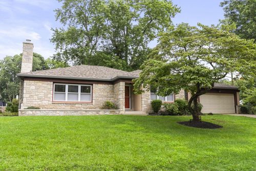 285 Beverly Pl, Worthington, OH, 43085-3801 | Card Image