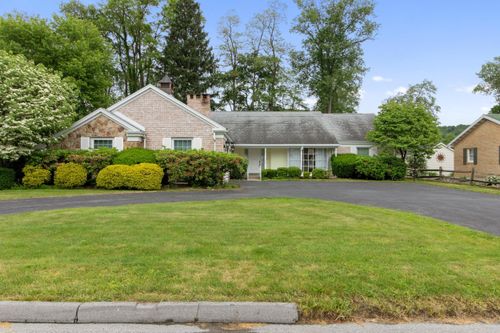 418 W 1st Ave, Clearfield, PA, 16830-1806 | Card Image