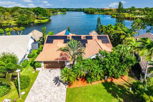 9 Aspen Ct, Boynton Beach, FL, 33436-6615 | Card Image