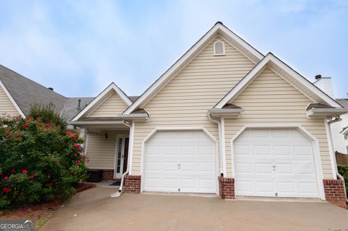 40 Courtyard Ln, Newnan, GA, 30265-3160 | Card Image