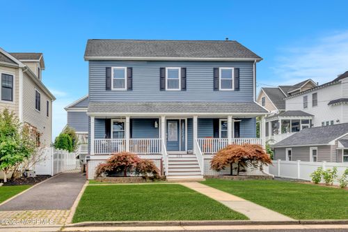 393 E Virginia Ave, Manasquan, NJ, 08736-3869 | Card Image