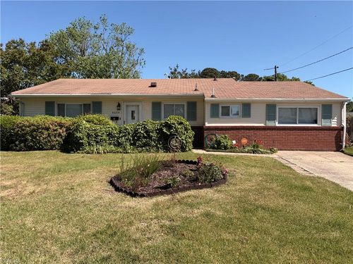 4604 Crown Point Ln, Virginia Beach, VA, 23462-2206 | Card Image